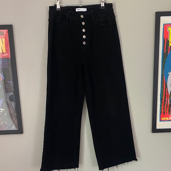 TNR Dressed in LaLa Black Wide-Leg High Waisted Cropped Jeans - Picture 1 of 4
